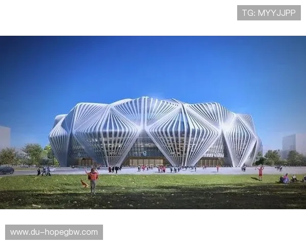 探寻现代足球俱乐部多元化发展路径与全球球迷文化融合新趋势研究