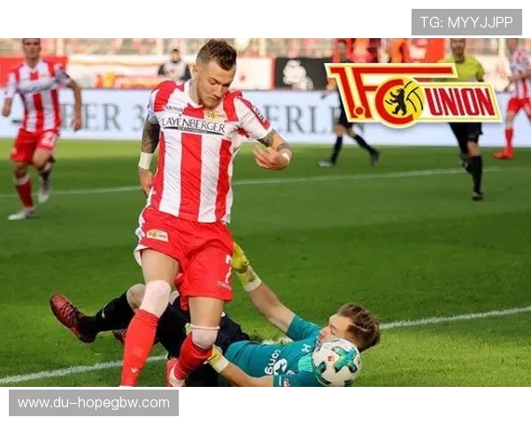 卡尔斯与柏林联的激烈对决揭示了德乙联赛的竞争魅力与球队实力对比 卡尔斯与柏林联的激烈对决揭示了德乙联赛的竞争魅力与球队实力对比